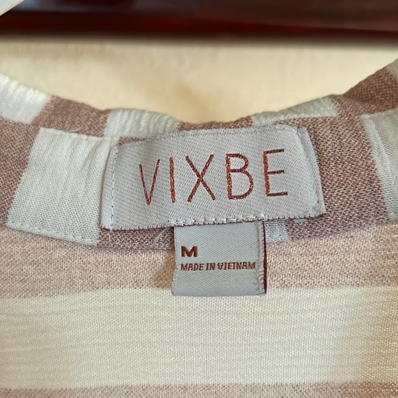 Vixbe button down top - Picture 3 of 6